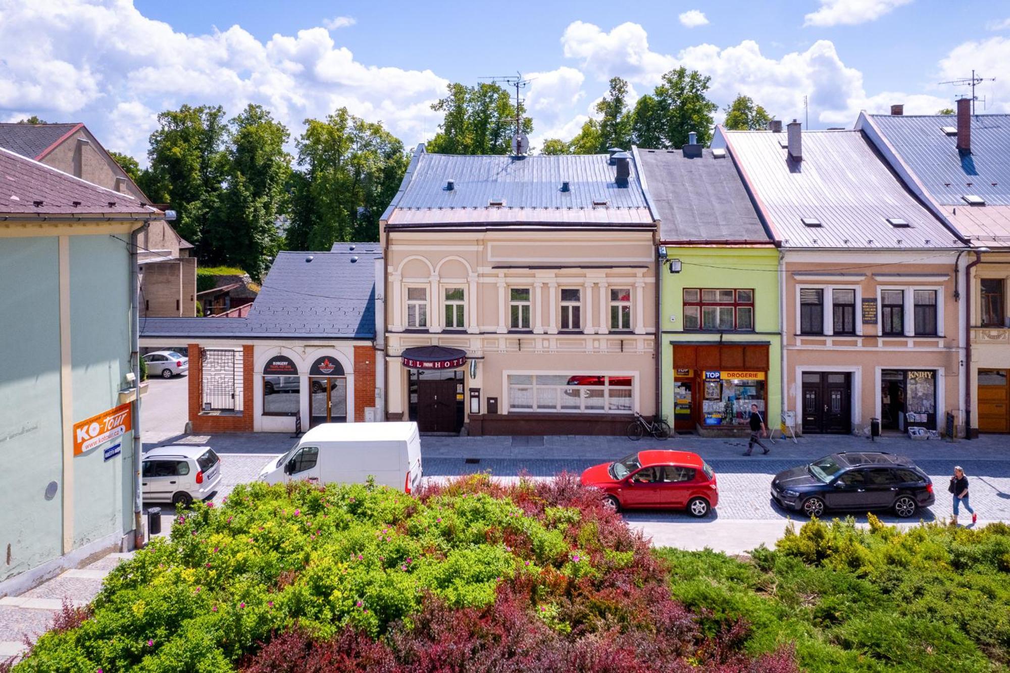 Hotel Pivovar Polička Exterior foto